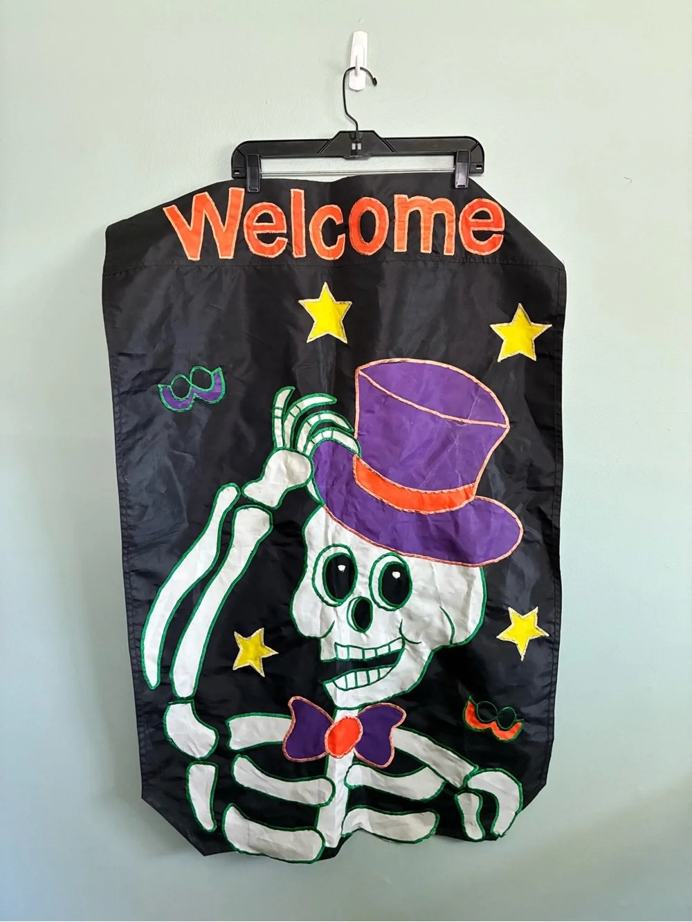 VTG Halloween Skeleton Banner Flag 28x43 Goodie Bags Pumpkin Leaf Lawn Bag Set
